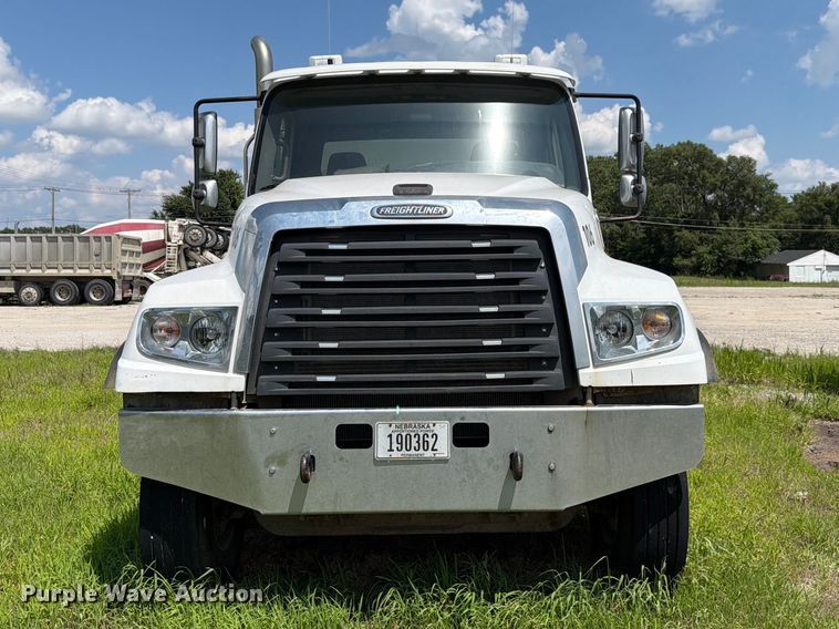 image for item FK3519 2012 Freightliner 114SD dump truck