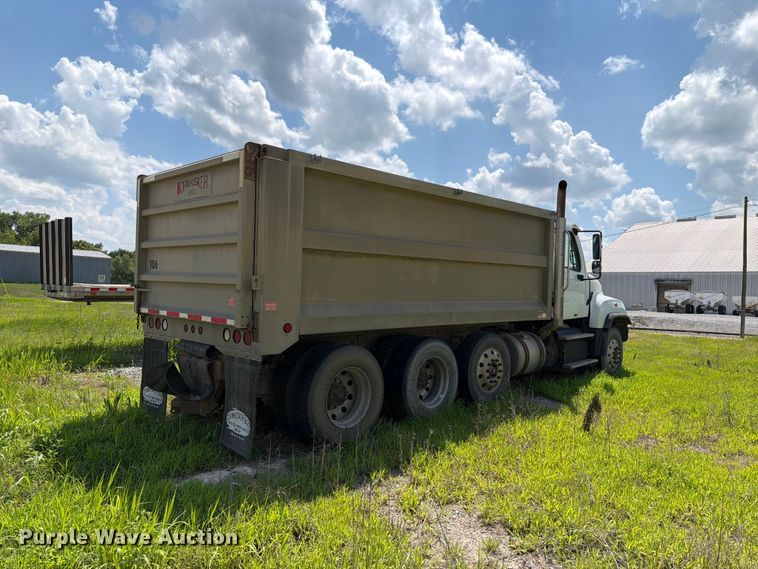 image for item FK3519 2012 Freightliner 114SD dump truck