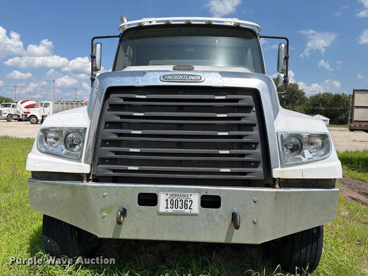 image for item FK3519 2012 Freightliner 114SD dump truck