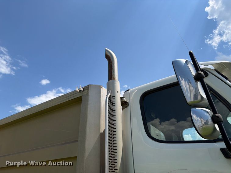 image for item FK3519 2012 Freightliner 114SD dump truck