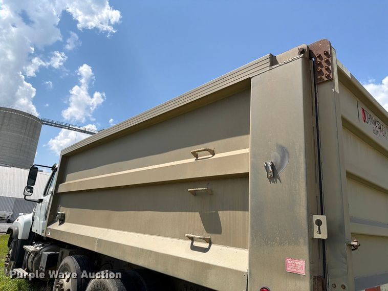 image for item FK3519 2012 Freightliner 114SD dump truck