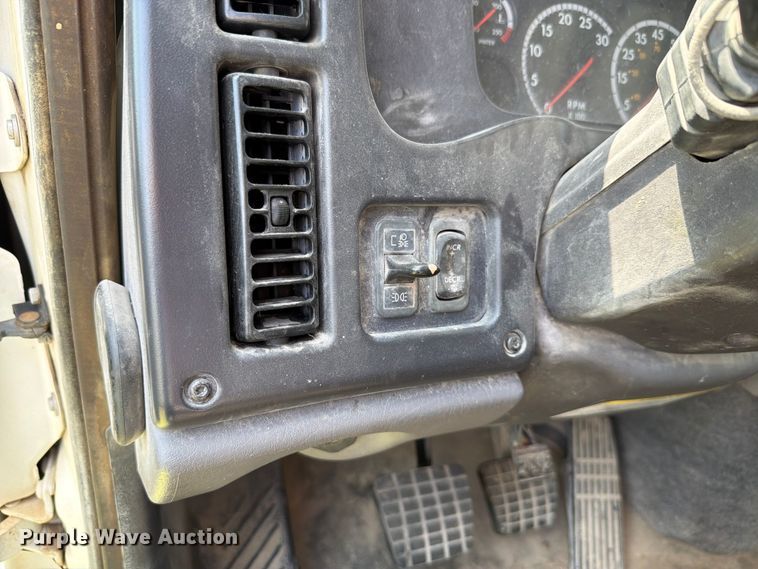 image for item FK3519 2012 Freightliner 114SD dump truck