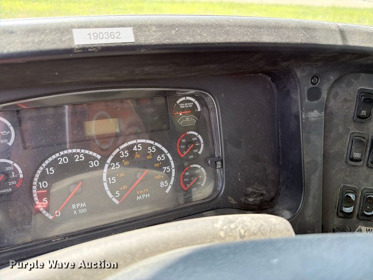 image for item FK3519 2012 Freightliner 114SD dump truck