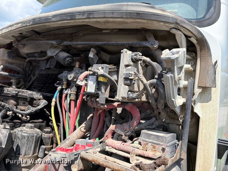 image for item FK3519 2012 Freightliner 114SD dump truck