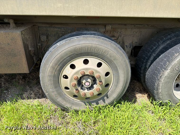 image for item FK3519 2012 Freightliner 114SD dump truck