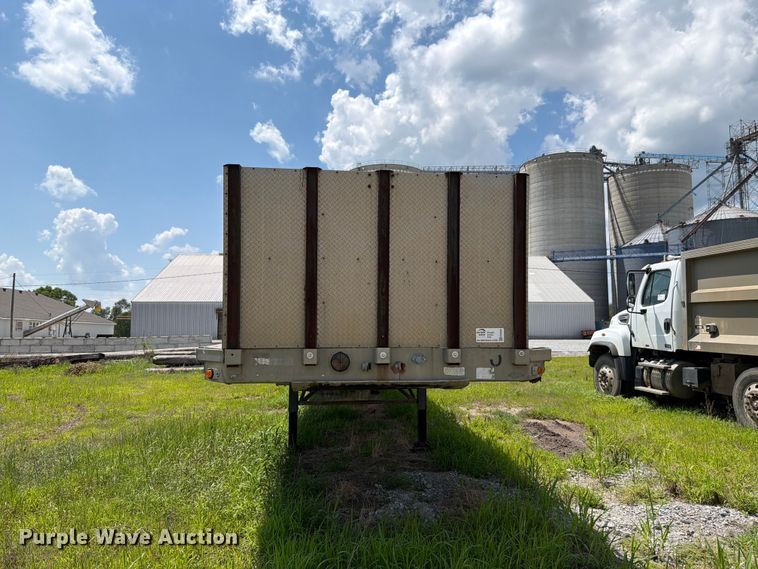 image for item FK3520 1985 Ravens flatbed trailer