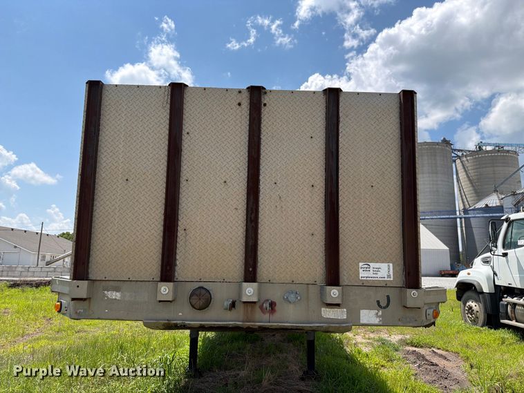 image for item FK3520 1985 Ravens flatbed trailer