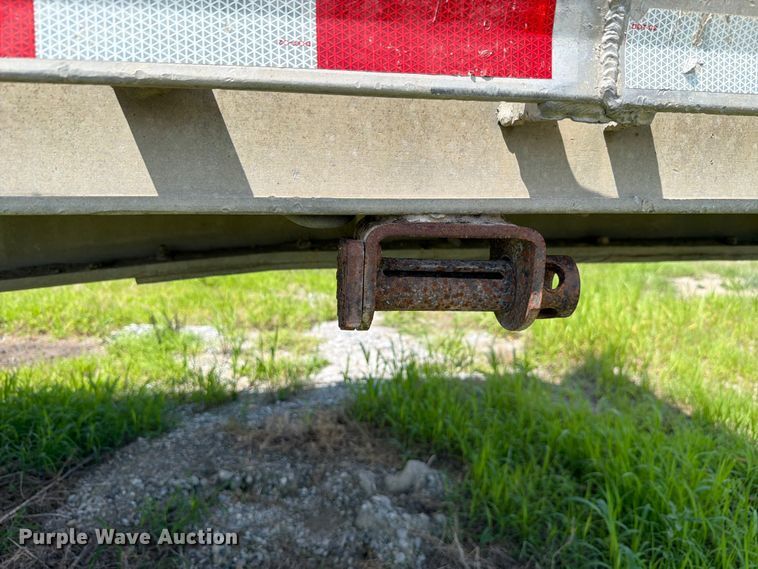 image for item FK3520 1985 Ravens flatbed trailer