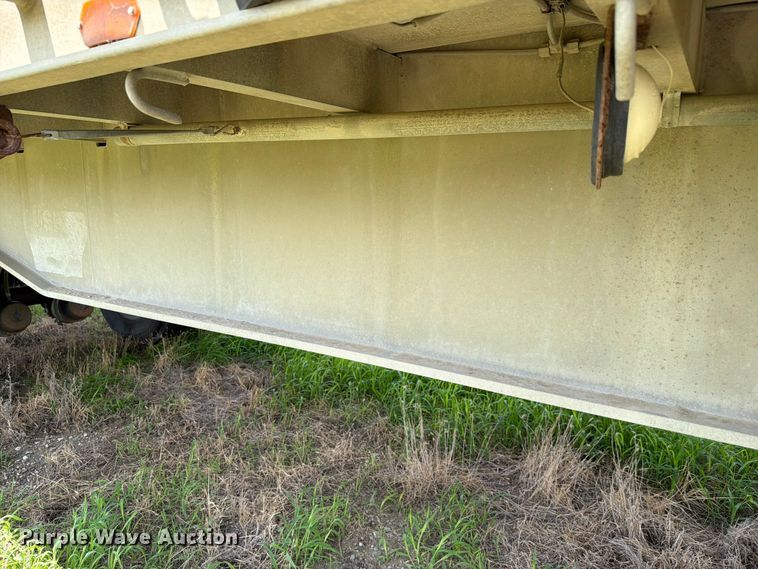 image for item FK3520 1985 Ravens flatbed trailer