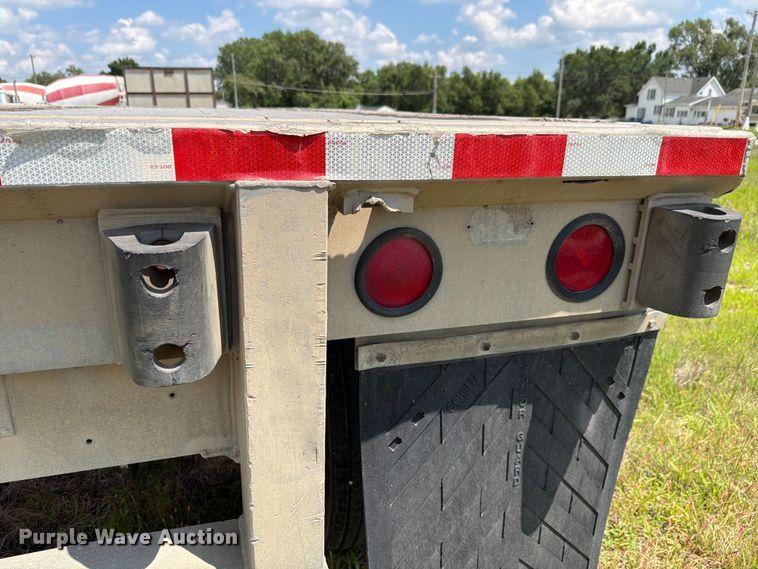 image for item FK3520 1985 Ravens flatbed trailer