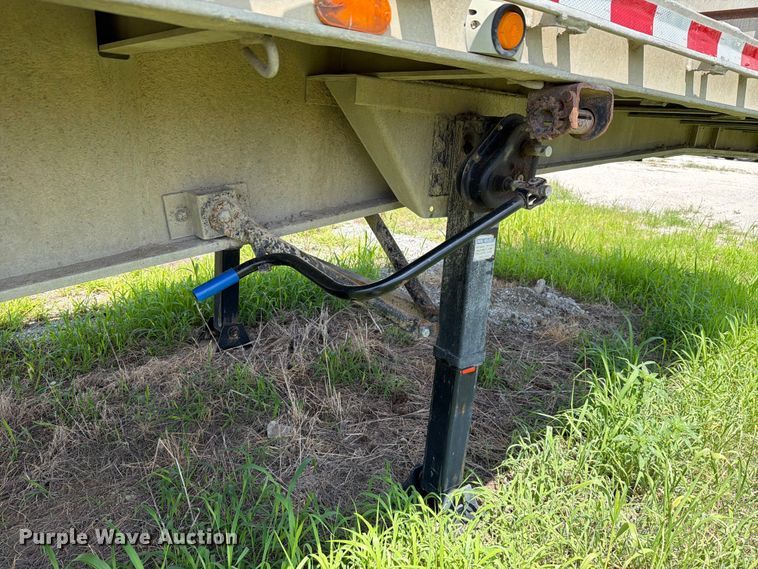 image for item FK3520 1985 Ravens flatbed trailer