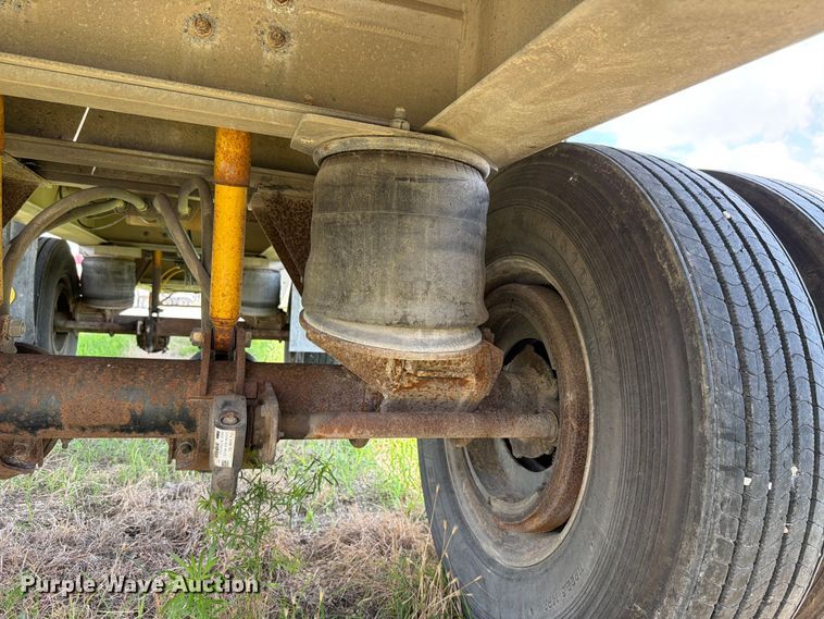 image for item FK3520 1985 Ravens flatbed trailer