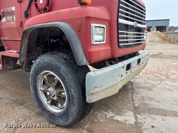image for item FK3524 1997 Ford LT8000 dump truck