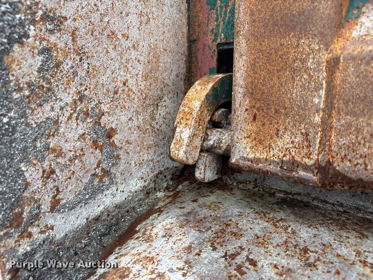 image for item FK3524 1997 Ford LT8000 dump truck