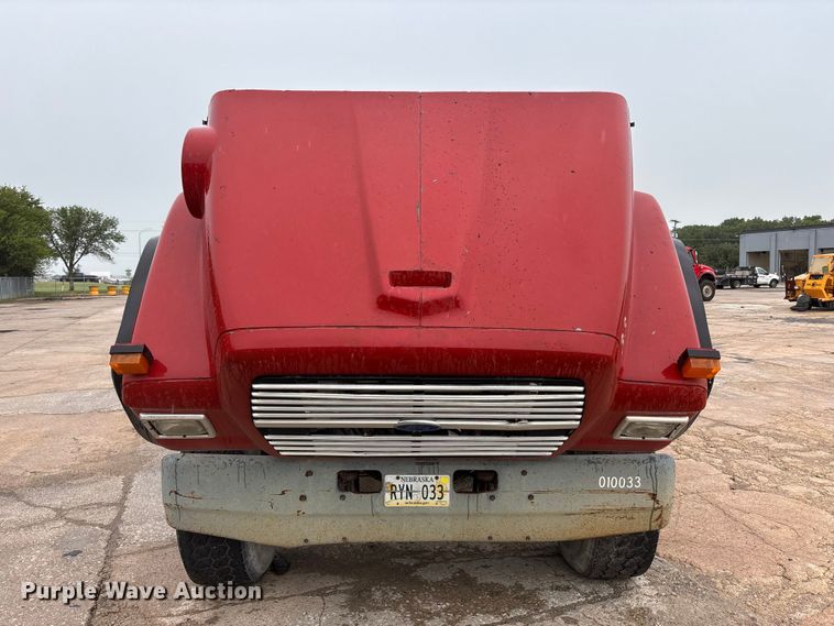 image for item FK3524 1997 Ford LT8000 dump truck