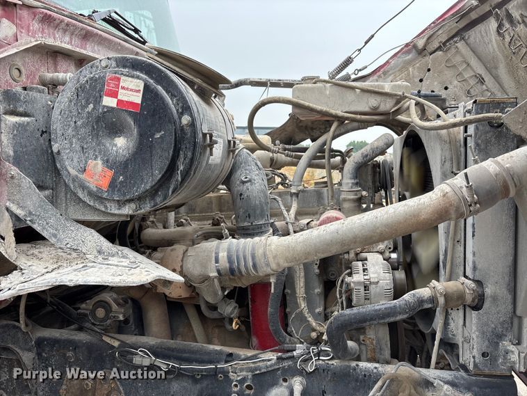 image for item FK3524 1997 Ford LT8000 dump truck