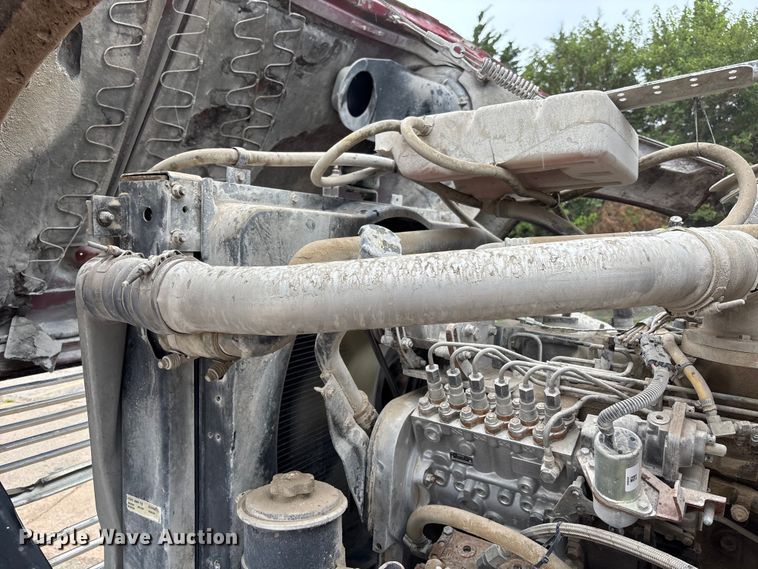 image for item FK3524 1997 Ford LT8000 dump truck