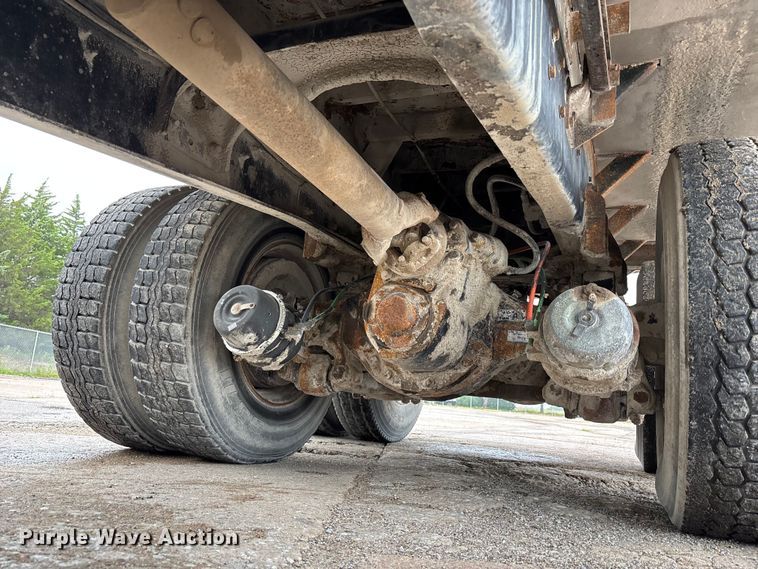 image for item FK3524 1997 Ford LT8000 dump truck