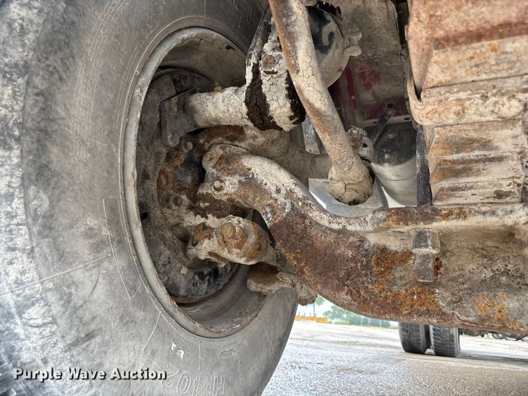 image for item FK3524 1997 Ford LT8000 dump truck