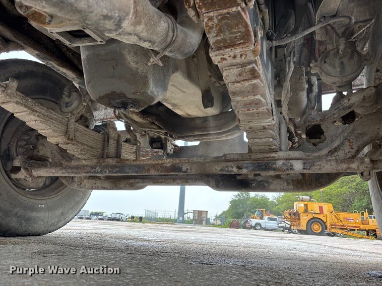 image for item FK3524 1997 Ford LT8000 dump truck