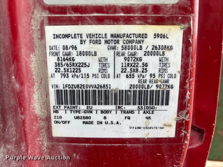 image for item FK3524 1997 Ford LT8000 dump truck