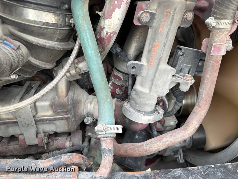 image for item FK3526 2009 Mack CXU613 semi truck