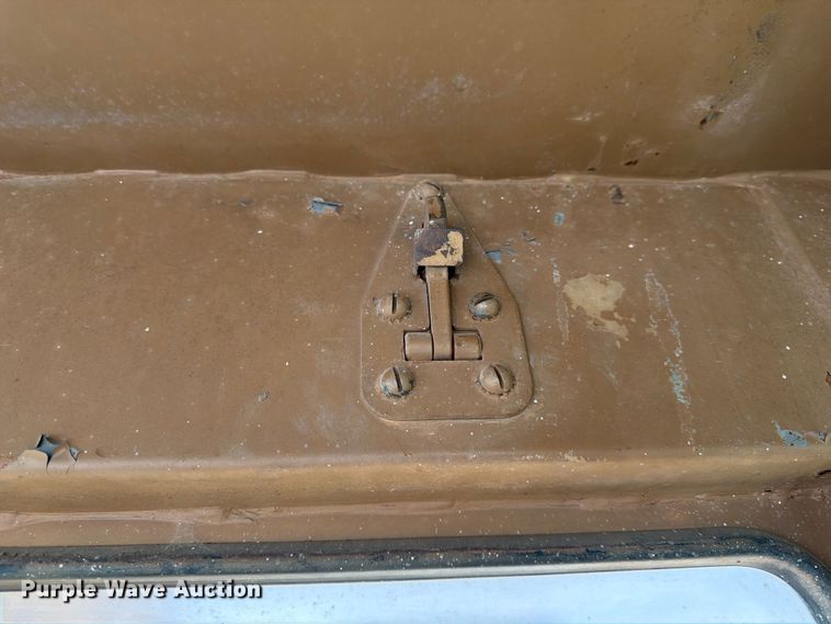 image for item FK3529 1985 Caterpillar 225LC excavator