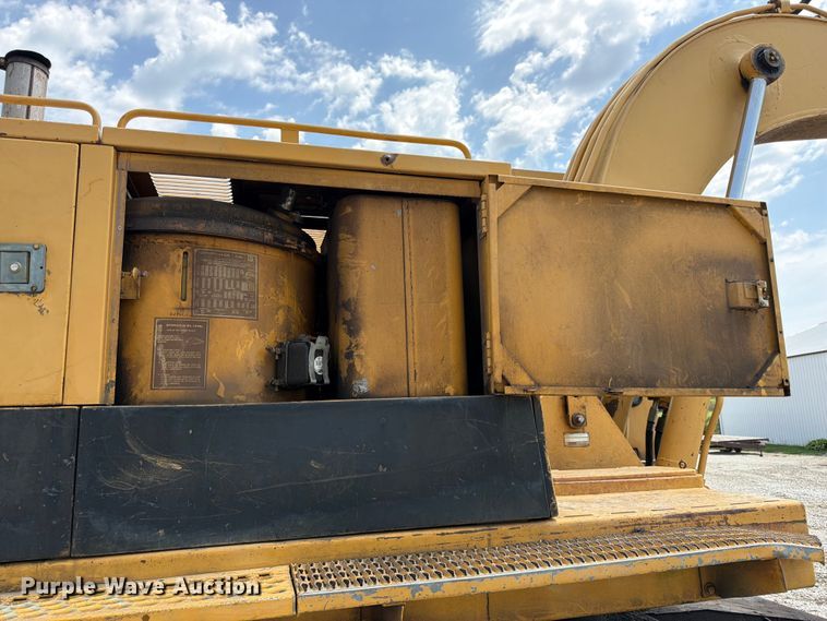 image for item FK3529 1985 Caterpillar 225LC excavator