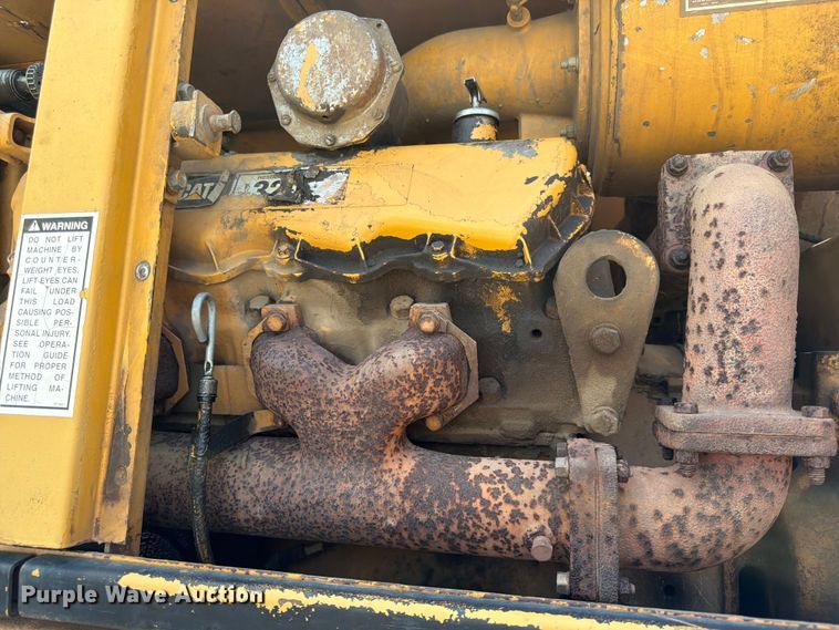 image for item FK3529 1985 Caterpillar 225LC excavator