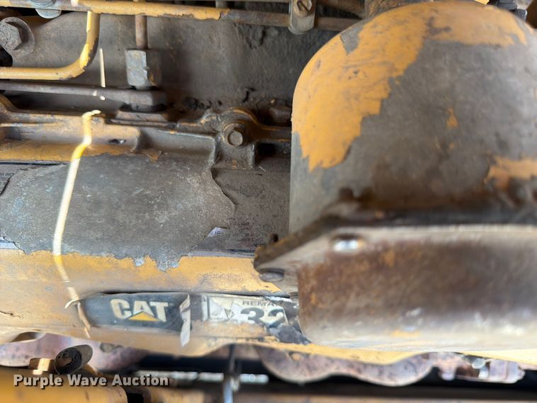 image for item FK3529 1985 Caterpillar 225LC excavator