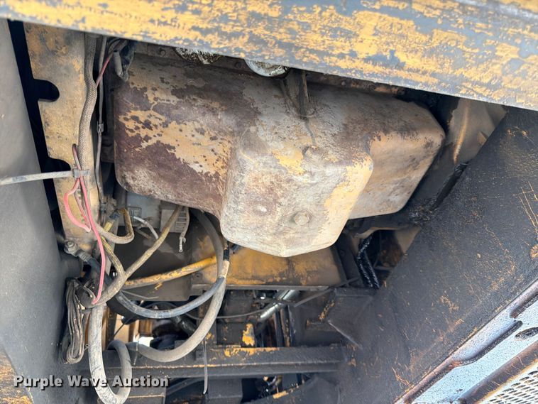 image for item FK3529 1985 Caterpillar 225LC excavator