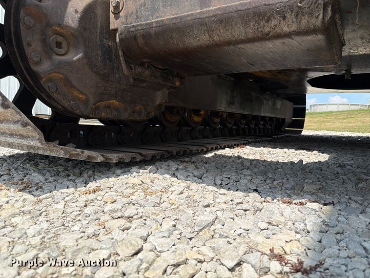 image for item FK3529 1985 Caterpillar 225LC excavator