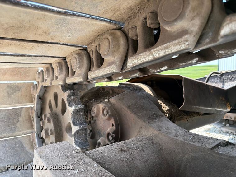 image for item FK3529 1985 Caterpillar 225LC excavator