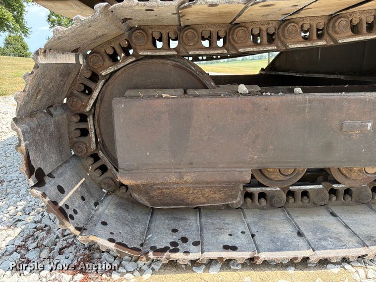 image for item FK3529 1985 Caterpillar 225LC excavator