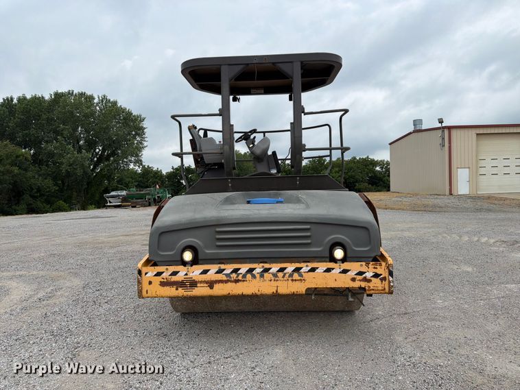 image for item FK3538 2011 Volvo DD138HF double drum vibratory roller