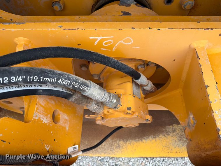 image for item FK3538 2011 Volvo DD138HF double drum vibratory roller