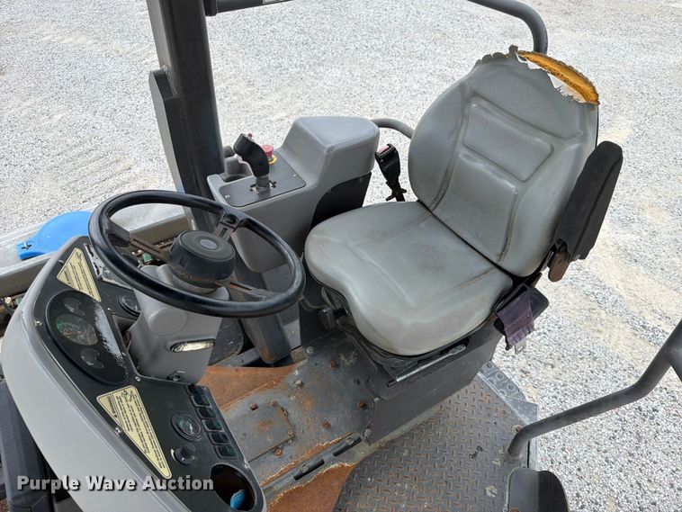 image for item FK3538 2011 Volvo DD138HF double drum vibratory roller