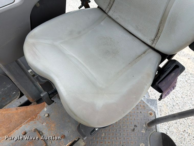 image for item FK3538 2011 Volvo DD138HF double drum vibratory roller