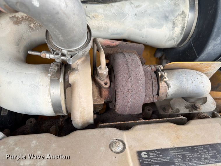 image for item FK3538 2011 Volvo DD138HF double drum vibratory roller