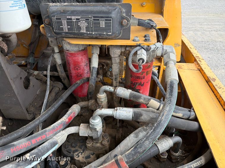 image for item FK3538 2011 Volvo DD138HF double drum vibratory roller