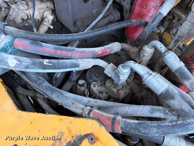 image for item FK3538 2011 Volvo DD138HF double drum vibratory roller