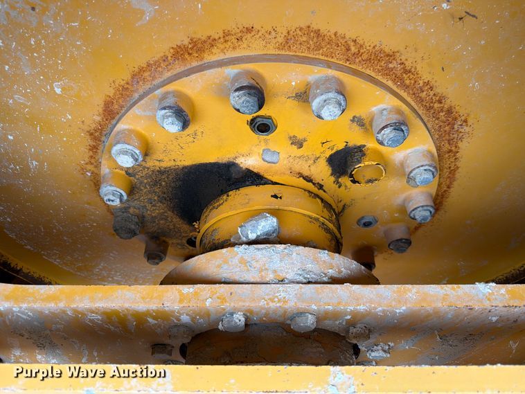 image for item FK3538 2011 Volvo DD138HF double drum vibratory roller