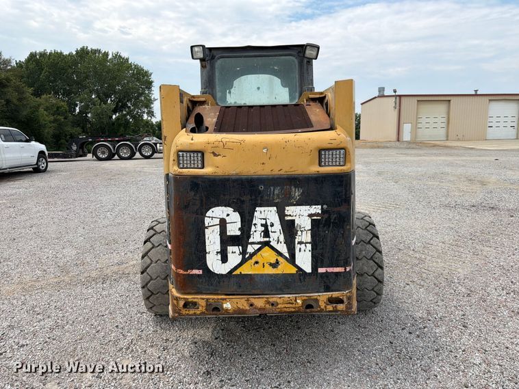 image for item FK3540 2004 Caterpillar 246B skid steer loader