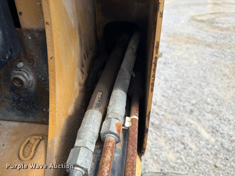 image for item FK3540 2004 Caterpillar 246B skid steer loader