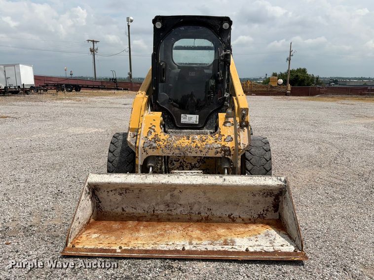 image for item FK3541 2014 Caterpillar 262D skid steer loader