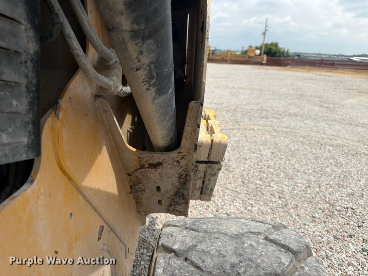 image for item FK3541 2014 Caterpillar 262D skid steer loader
