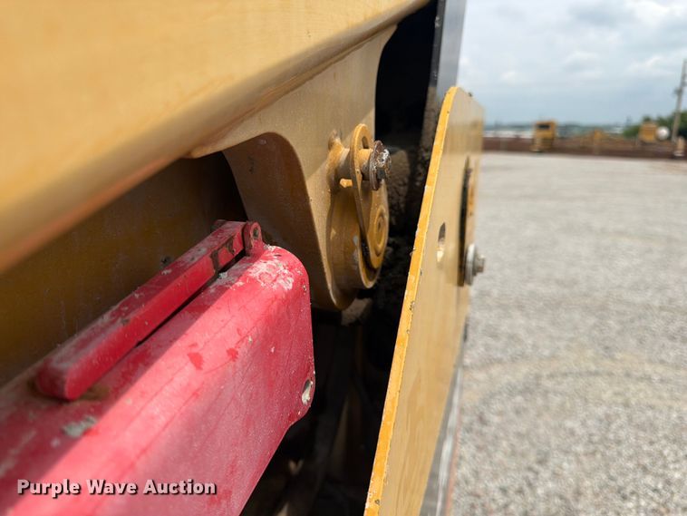 image for item FK3541 2014 Caterpillar 262D skid steer loader