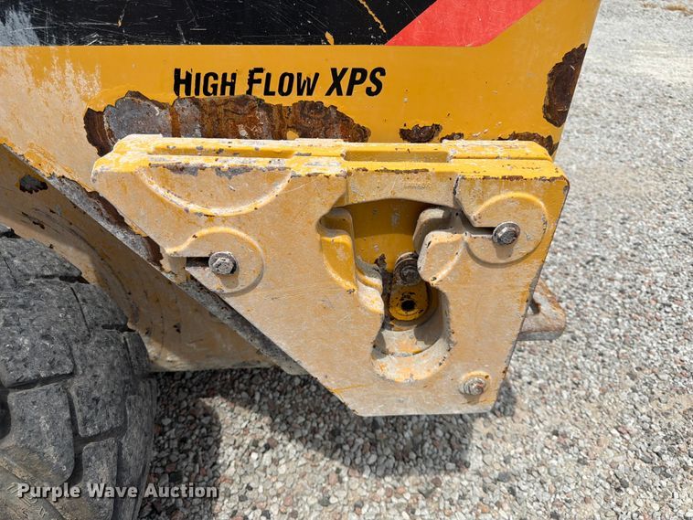 image for item FK3541 2014 Caterpillar 262D skid steer loader
