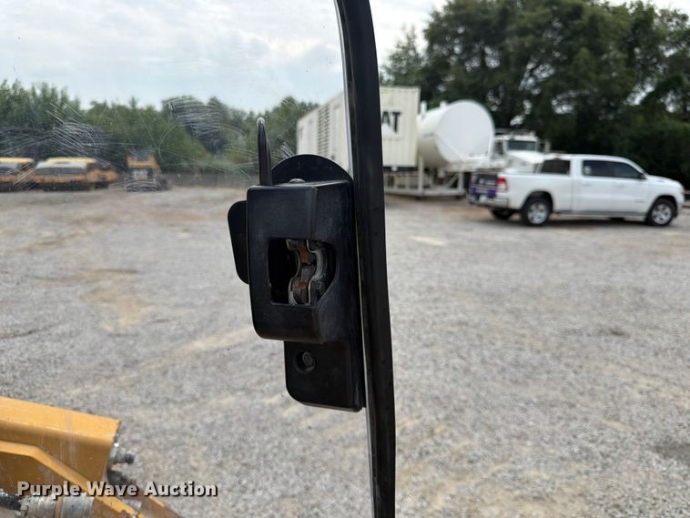 image for item FK3541 2014 Caterpillar 262D skid steer loader