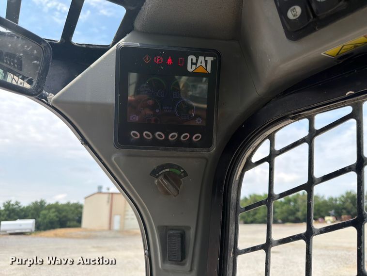 image for item FK3541 2014 Caterpillar 262D skid steer loader